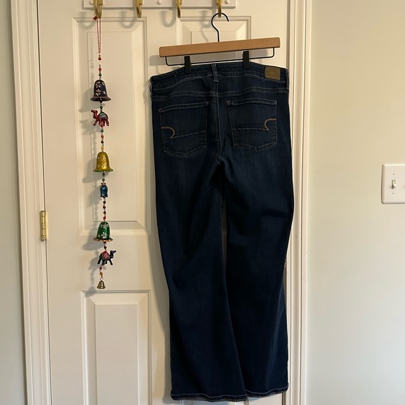 American Eagle Outfitters- Favorite Boyfriend Jeans - Picture 5 of 10